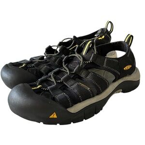 KEEN Men's Newport H2 Black and Yellow Sandals/Hikers, Closed Toe, 11.5 US